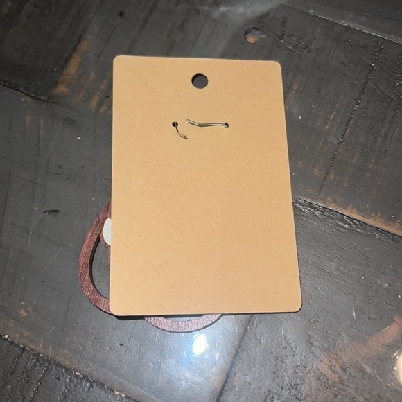 Spooky Wooden Ghost Halloween Drop Earrings NEW - Picture 2 of 3